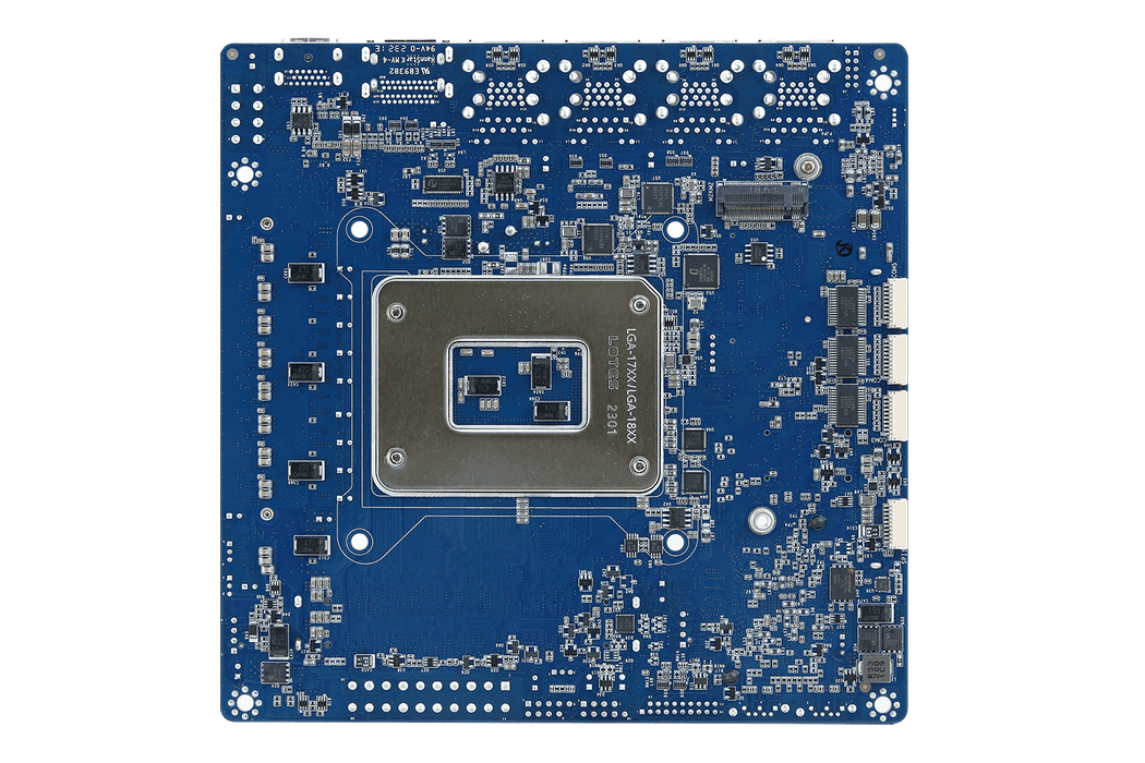 Avalue Mini-ITX EMX-R680P